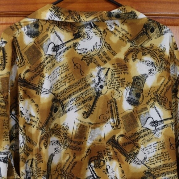 Laura & Jayne Two Vintage 90s Music Print Plus Size Button Up Top 20W - Picture 11 of 16